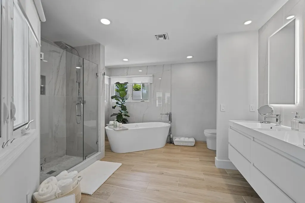 10252 Shireoaks Lane Boca Raton FL 33498