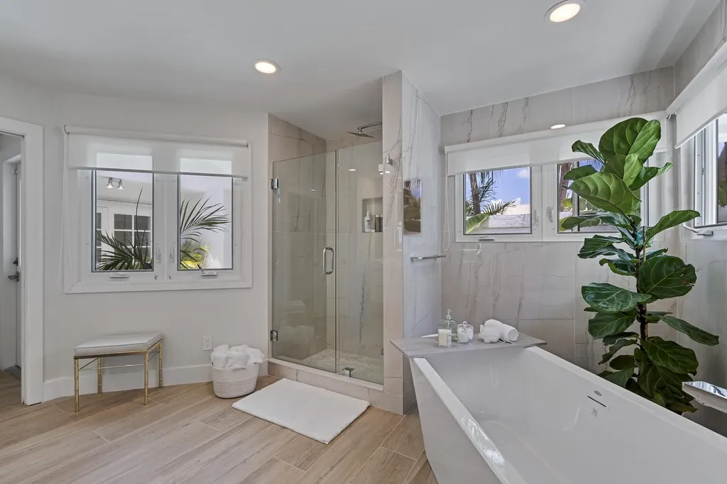 10252 Shireoaks Lane Boca Raton FL 33498