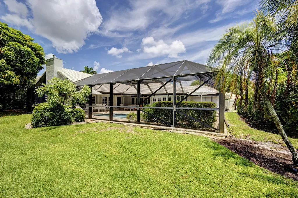 10252 Shireoaks Lane Boca Raton FL 33498