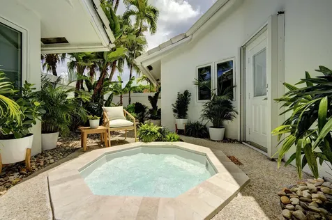 10252 Shireoaks Lane Boca Raton FL 33498