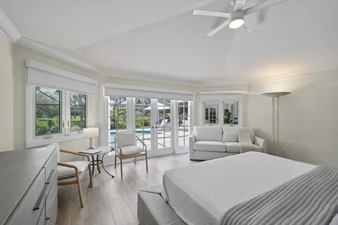 10252 Shireoaks Lane Boca Raton FL 33498