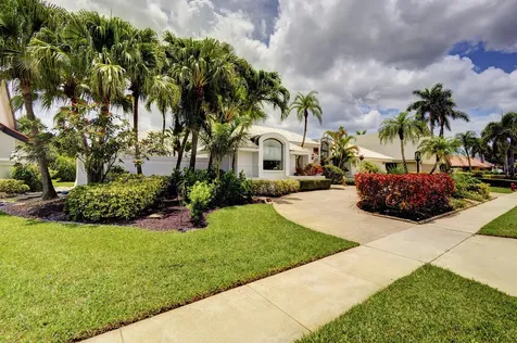 10252 Shireoaks Lane Boca Raton FL 33498
