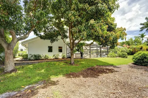 10252 Shireoaks Lane Boca Raton FL 33498