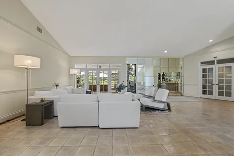 10252 Shireoaks Lane Boca Raton FL 33498