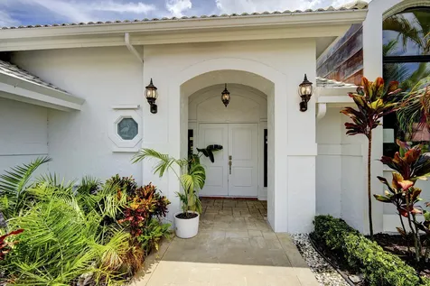 10252 Shireoaks Lane Boca Raton FL 33498