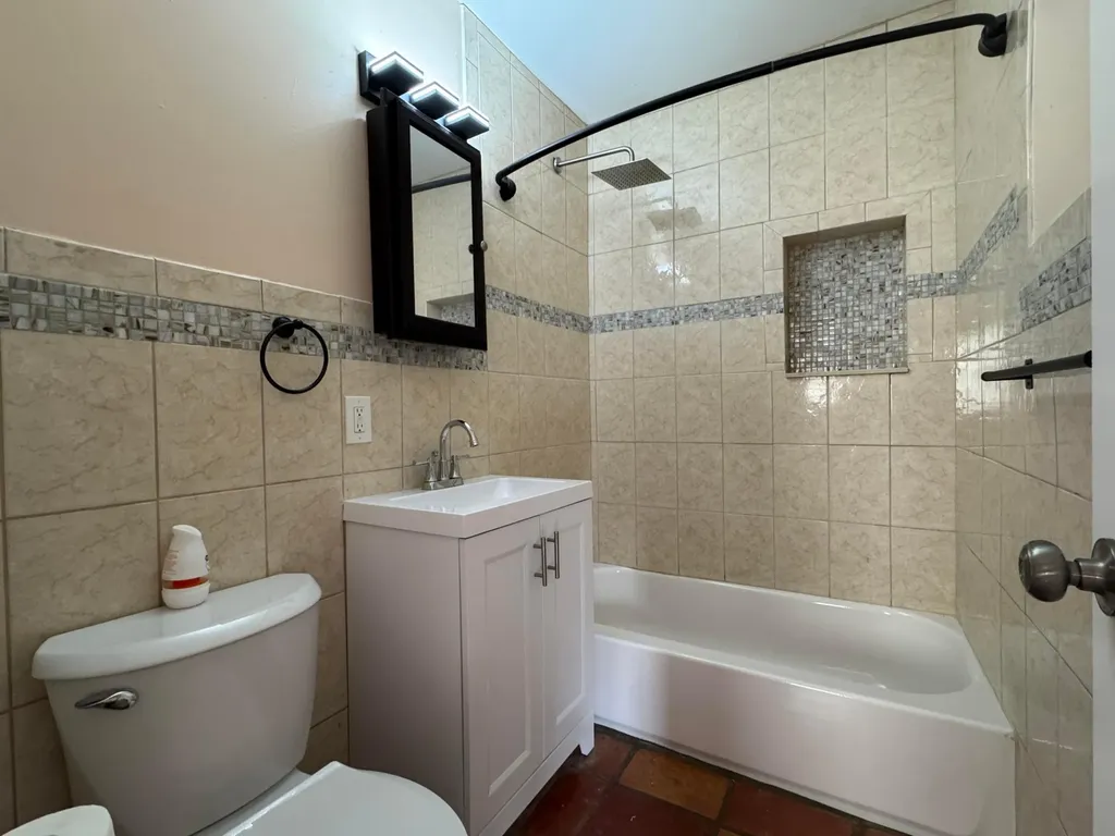 1601 NE 47th Street Pompano Beach FL 33064