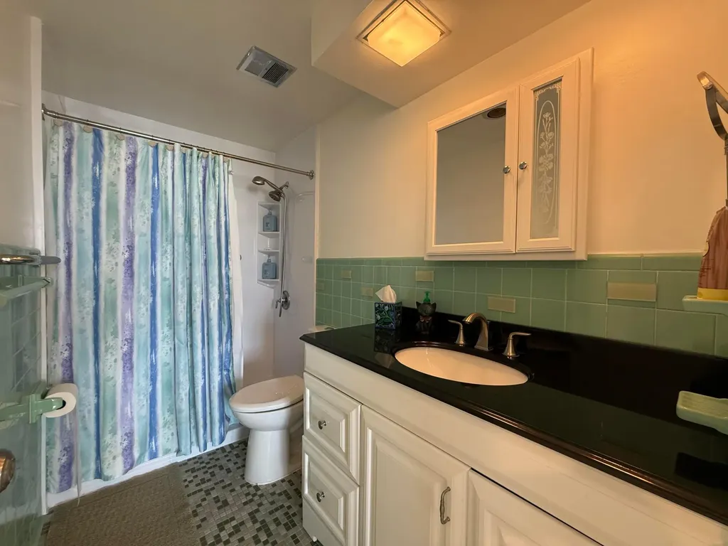 3233 NE 34th Street Fort Lauderdale FL 33308