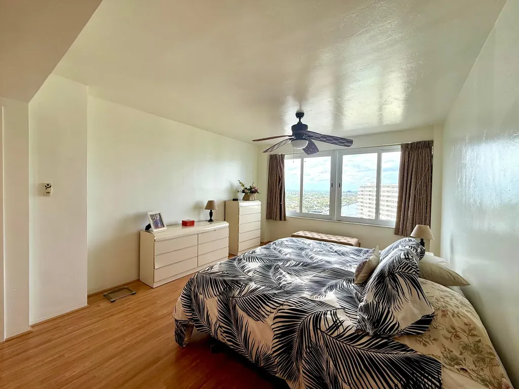 3233 NE 34th Street Fort Lauderdale FL 33308