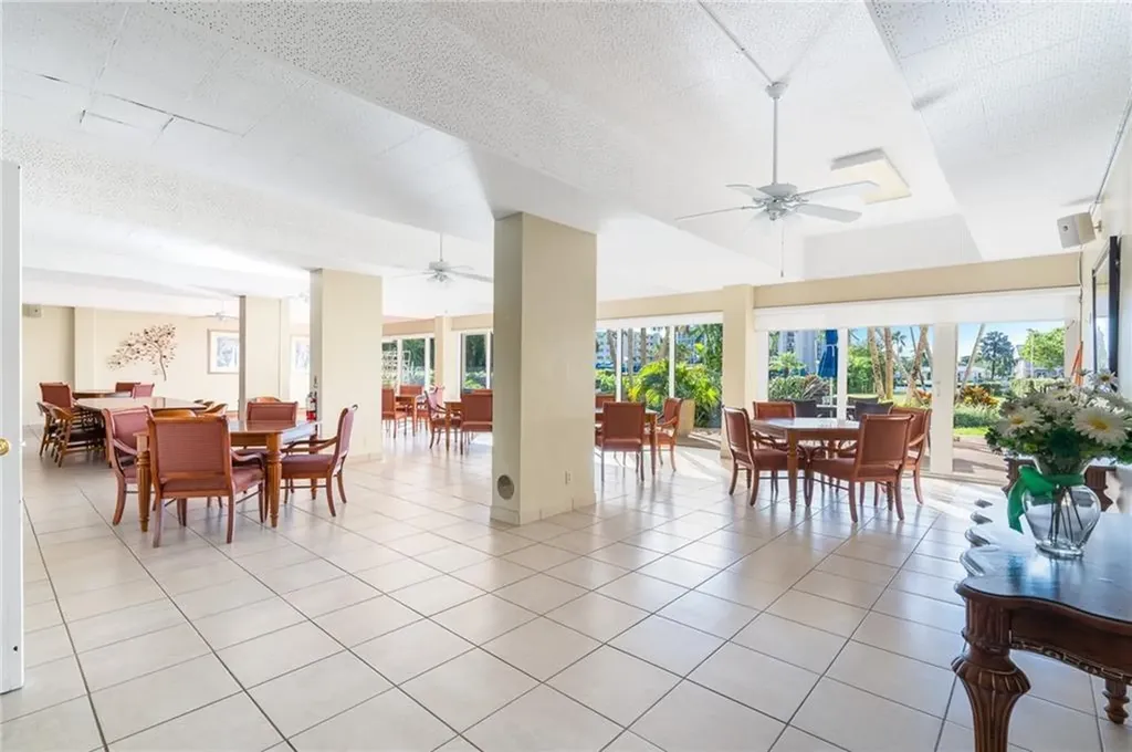 3233 NE 34th Street Fort Lauderdale FL 33308