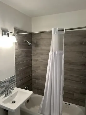 4936 NE 19th Terrace Pompano Beach FL 33064