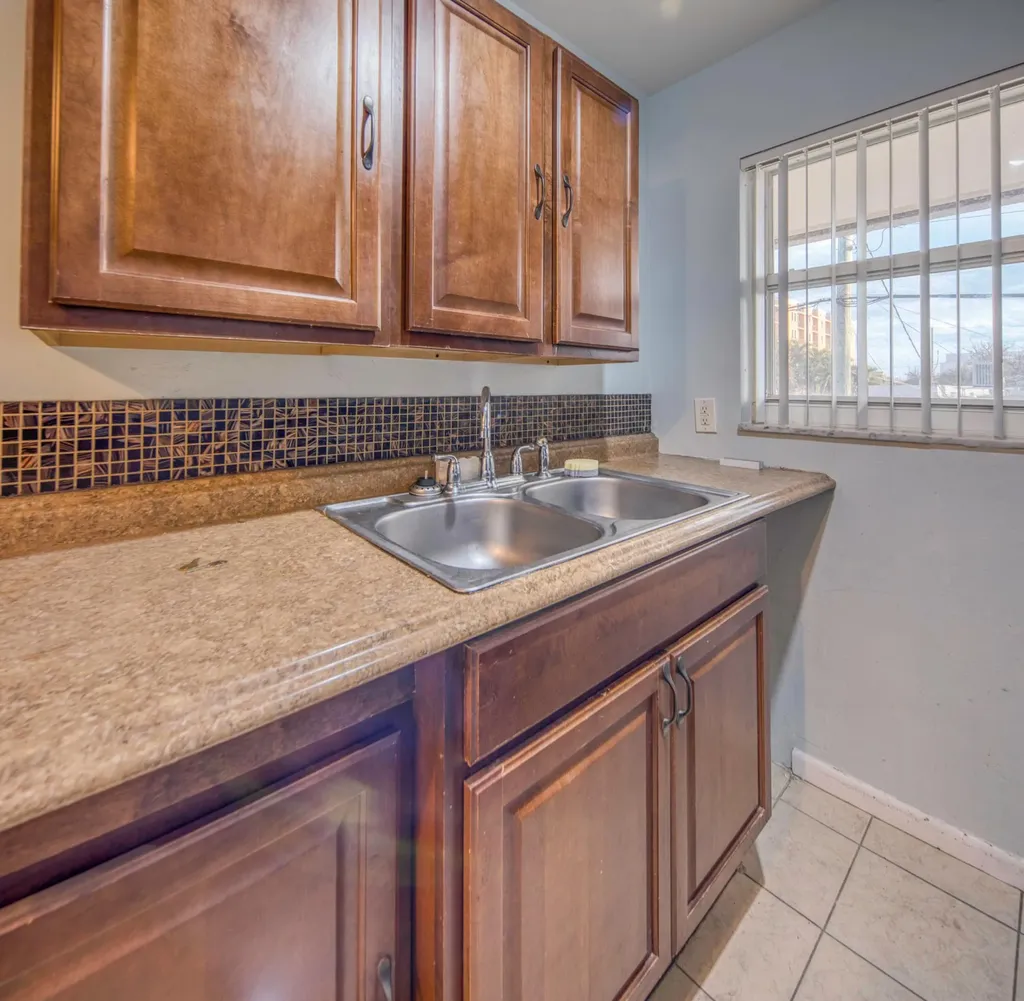 111 N L Street Lake Worth Beach FL 33460