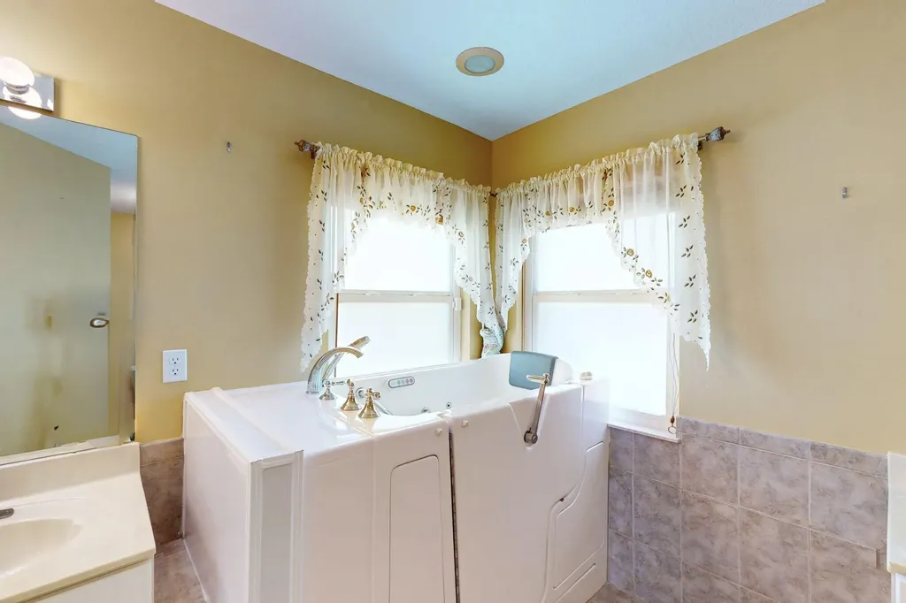 4026 SW Jaqust Port St Lucie FL 34953