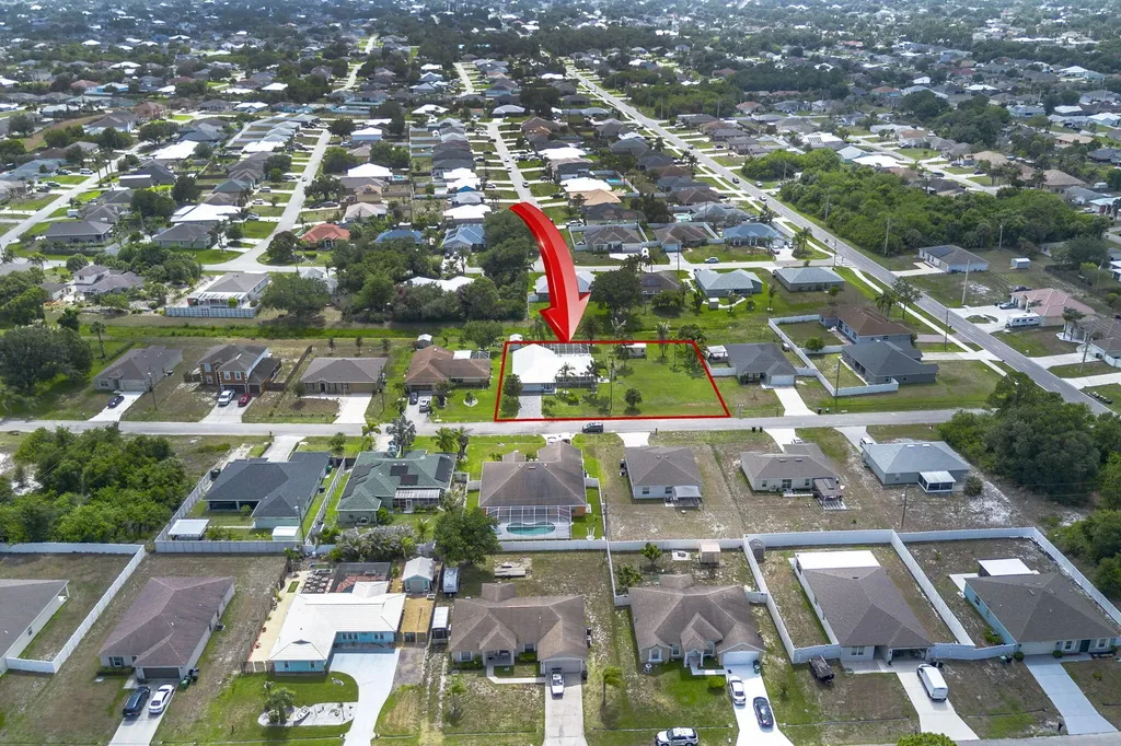 4026 SW Jaqust Port St Lucie FL 34953