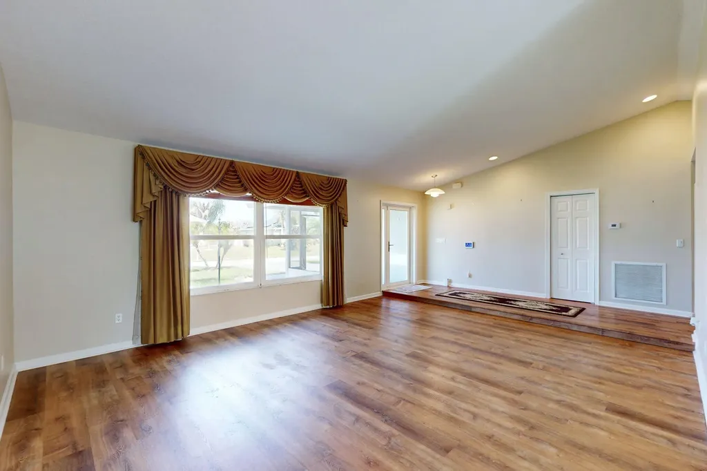 4026 SW Jaqust Port St Lucie FL 34953