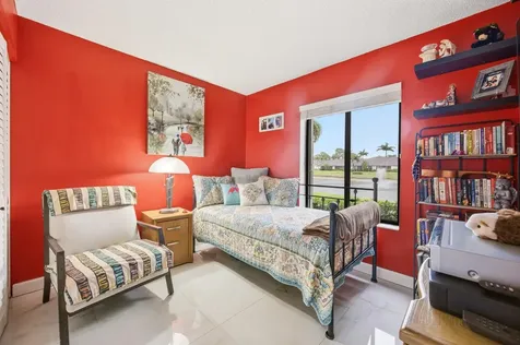 722 Sunny Pine Way Greenacres FL 33415