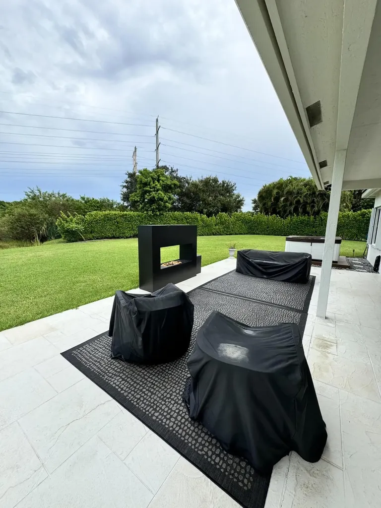11137 Grandview Manor Wellington FL 33414