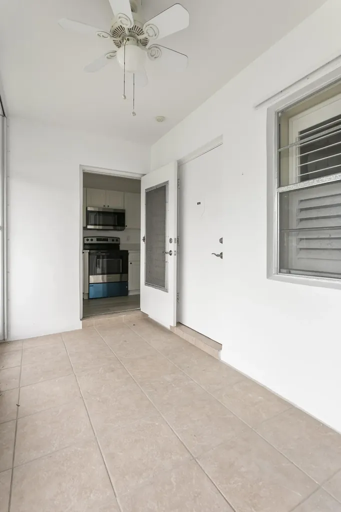 111 Shore Court North Palm Beach FL 33408