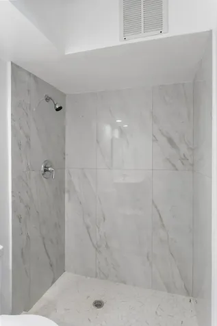 111 Shore Court North Palm Beach FL 33408