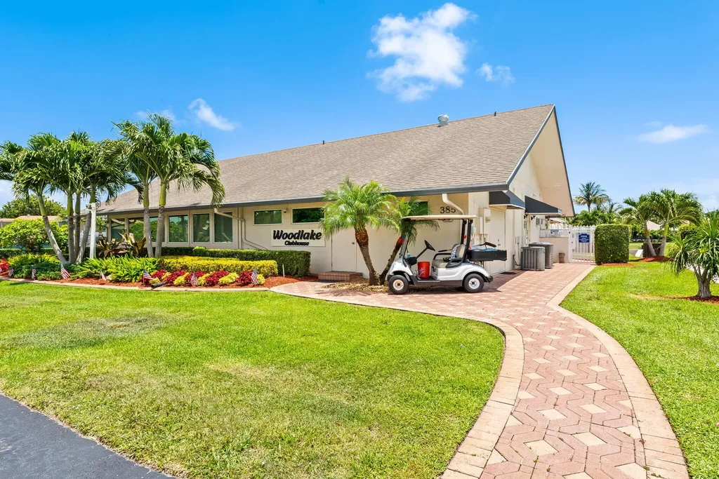 305 SW 28th Avenue Delray Beach FL 33445