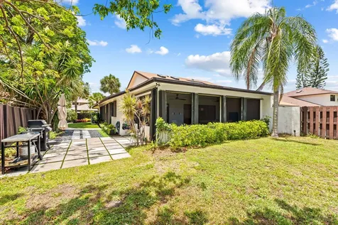 305 SW 28th Avenue Delray Beach FL 33445