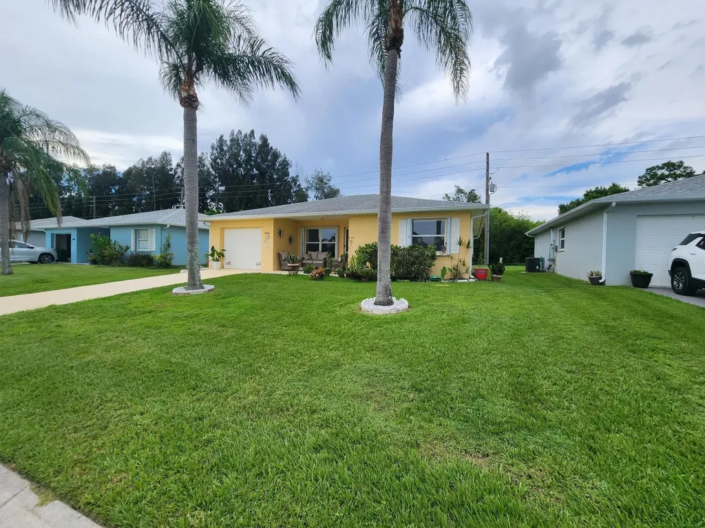 5668 Travelers Way Fort Pierce FL 34982