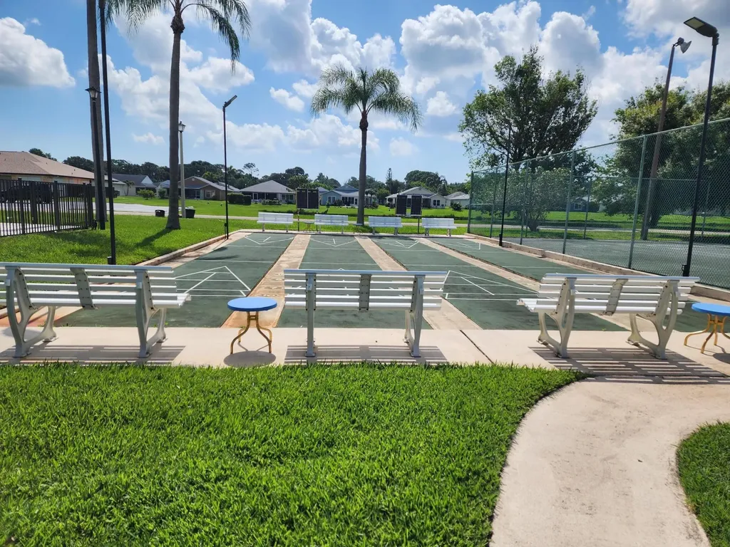 5668 Travelers Way Fort Pierce FL 34982