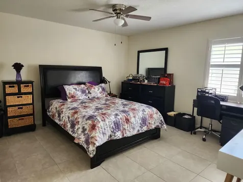 5668 Travelers Way Fort Pierce FL 34982
