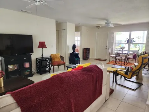 5668 Travelers Way Fort Pierce FL 34982