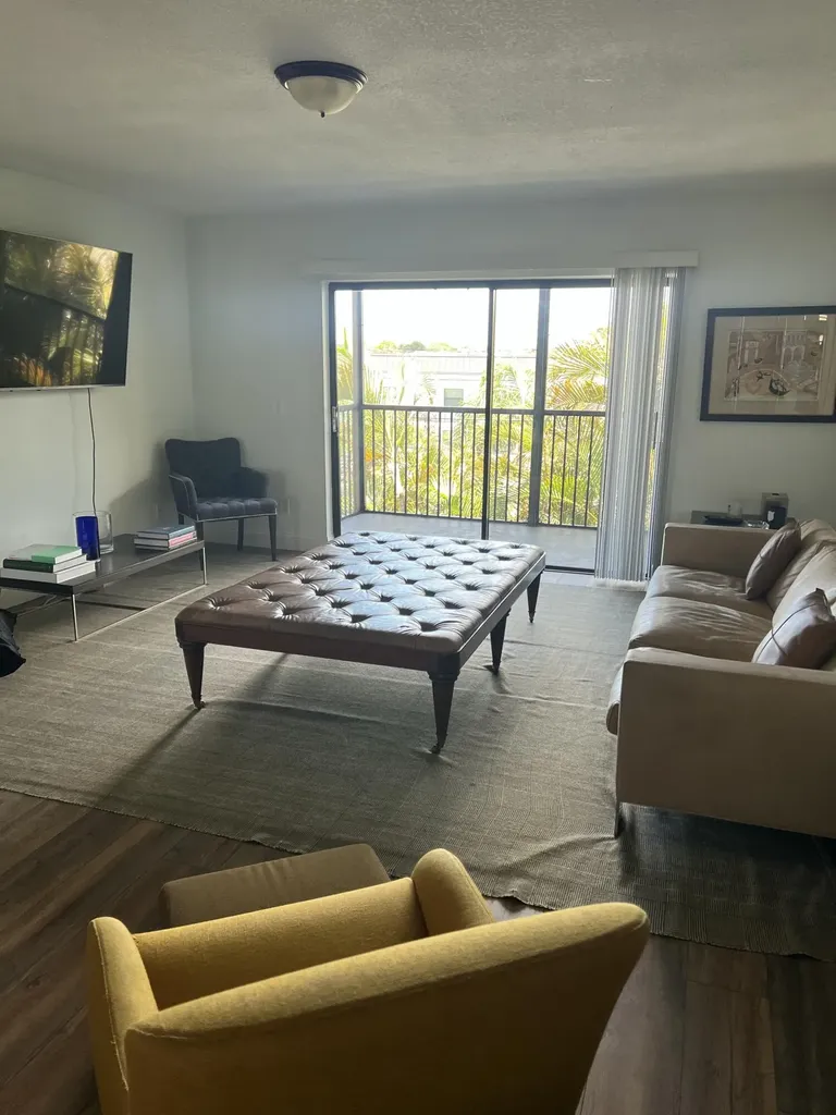327 Southwind Drive North Palm Beach FL 33408