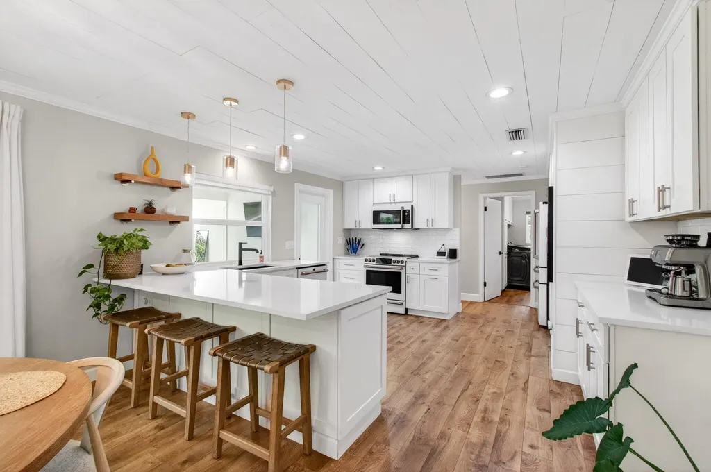 998 SW 7th Street Boca Raton FL 33486