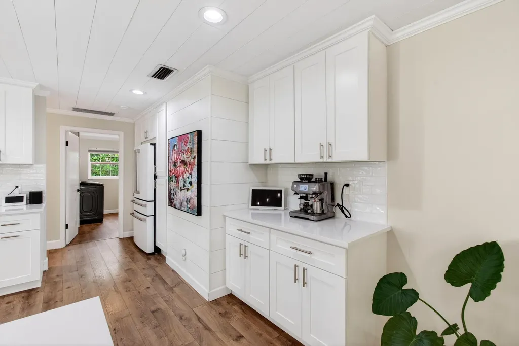 998 SW 7th Street Boca Raton FL 33486