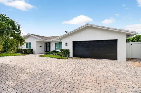 998 SW 7th Street Boca Raton FL 33486