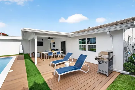 998 SW 7th Street Boca Raton FL 33486