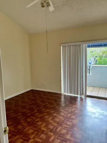 2317 SW 82nd Terrace North Lauderdale FL 33068