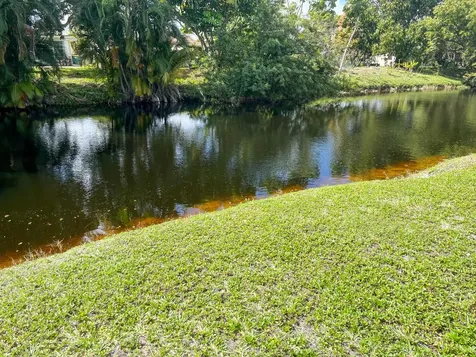 2317 SW 82nd Terrace North Lauderdale FL 33068