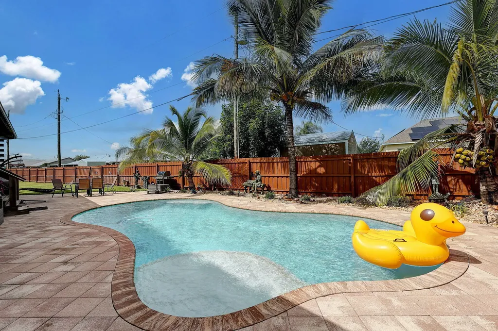 4550 SW Calloway Street Port St Lucie FL 34953