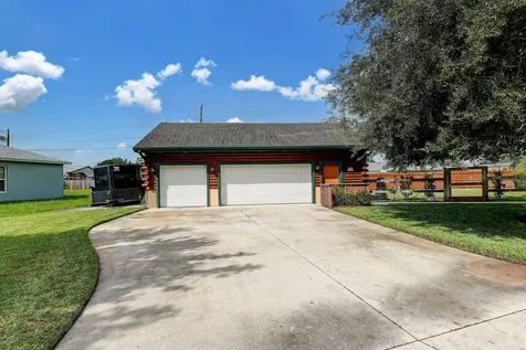 4550 SW Calloway Street Port St Lucie FL 34953