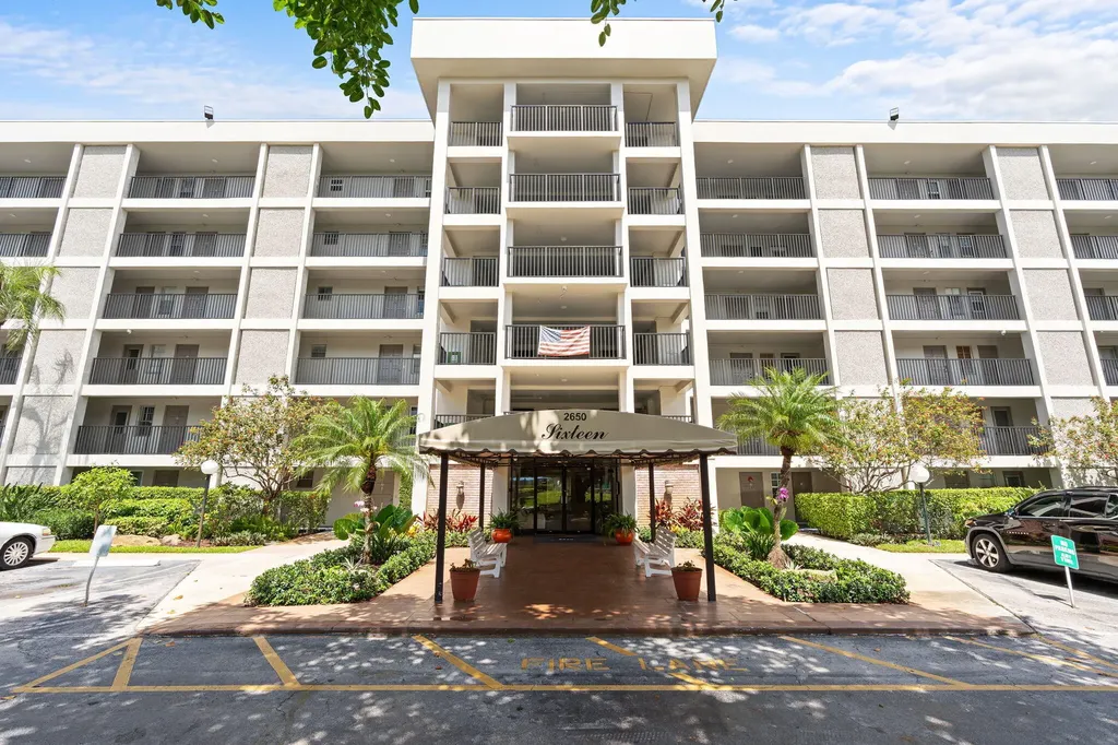 2650 S Course Drive Pompano Beach FL 33069