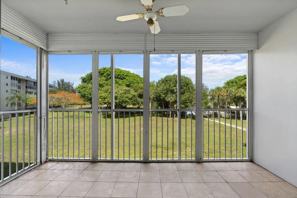 2650 S Course Drive Pompano Beach FL 33069