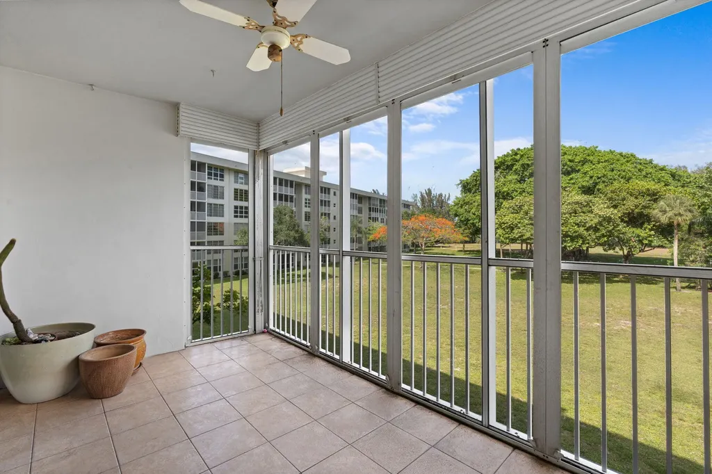 2650 S Course Drive Pompano Beach FL 33069