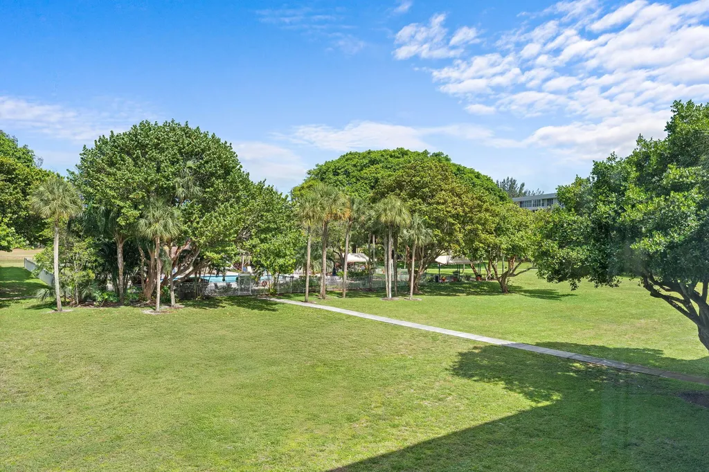 2650 S Course Drive Pompano Beach FL 33069
