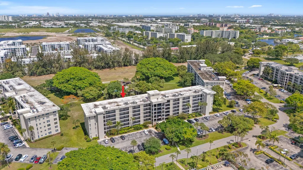 2650 S Course Drive Pompano Beach FL 33069