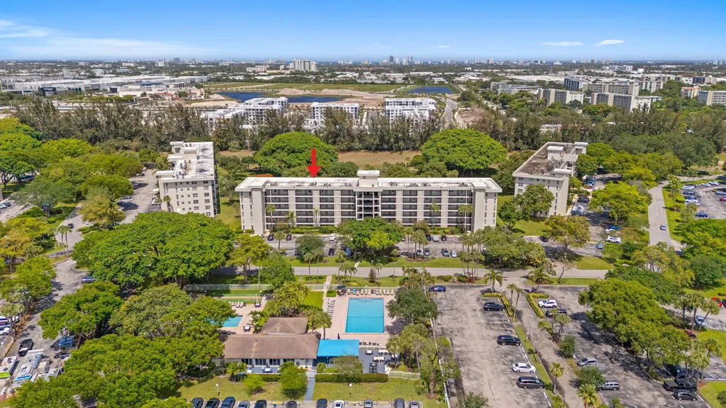2650 S Course Drive Pompano Beach FL 33069