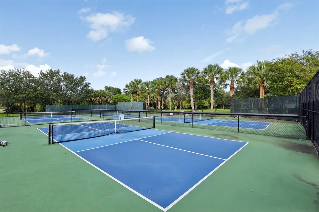2650 S Course Drive Pompano Beach FL 33069