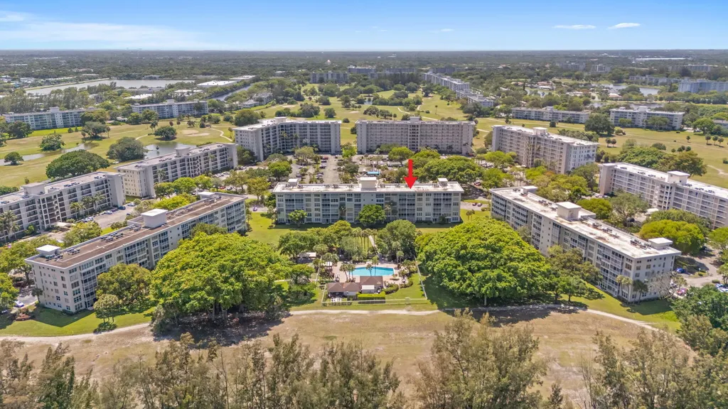 2650 S Course Drive Pompano Beach FL 33069