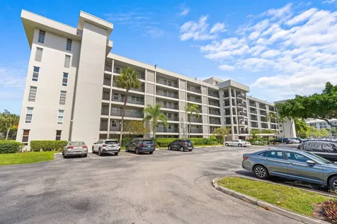 2650 S Course Drive Pompano Beach FL 33069