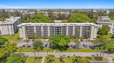 2650 S Course Drive Pompano Beach FL 33069