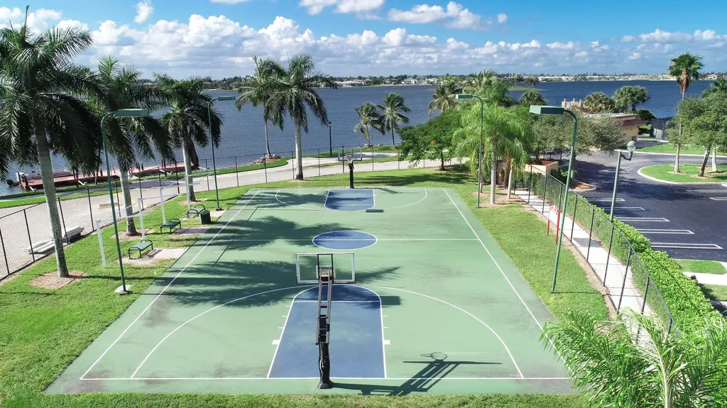 18551 SW 52nd Street Miramar FL 33029