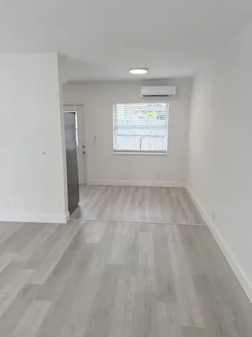 1913 NE 4th Street Deerfield Beach FL 33441