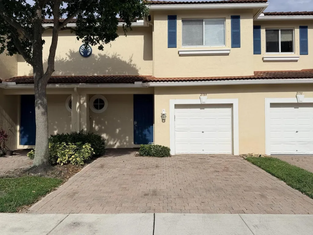 2789 S Evergreen Circle Boynton Beach FL 33426